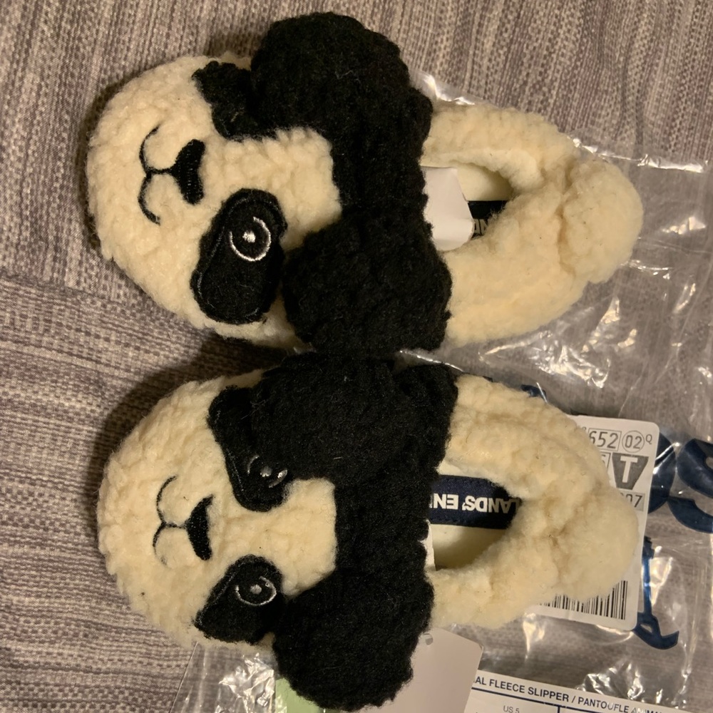 Brand New Lands End toddler slippers size 5